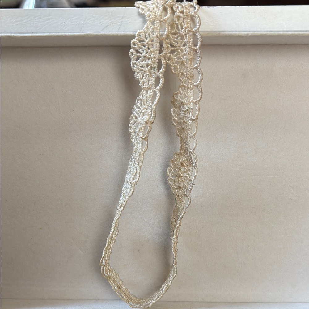 Elegant Lace Necklace